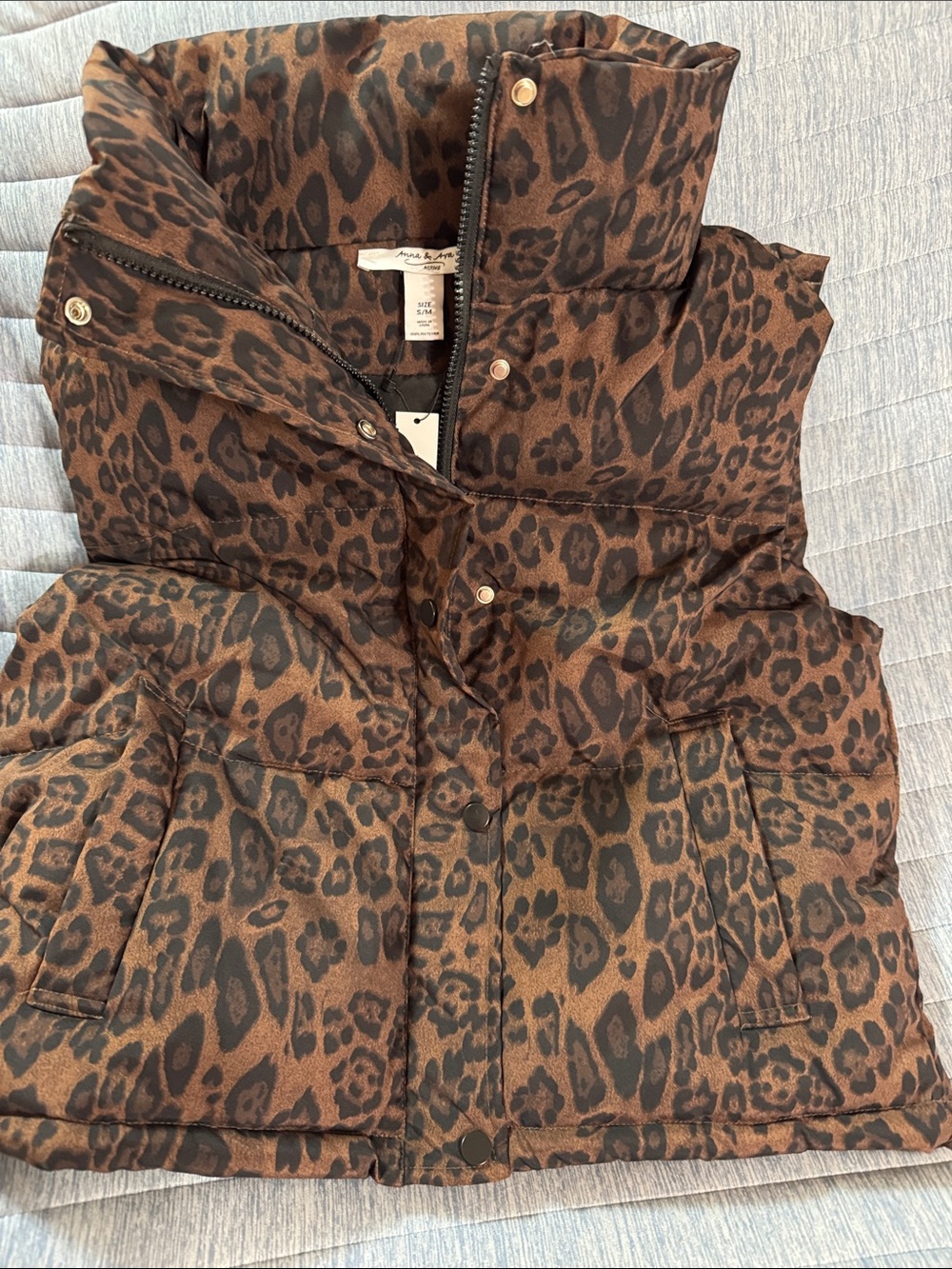 Anna & Ava Leopard Print Puffer Vest in Brown and Black